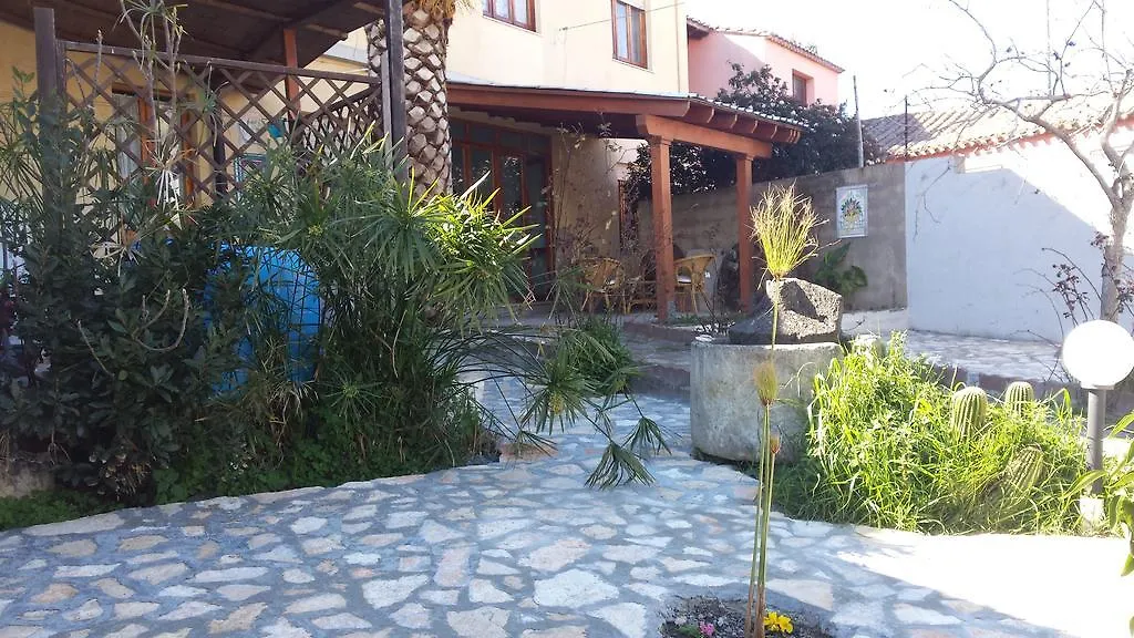 Casa Michele Apartment Pau Италия