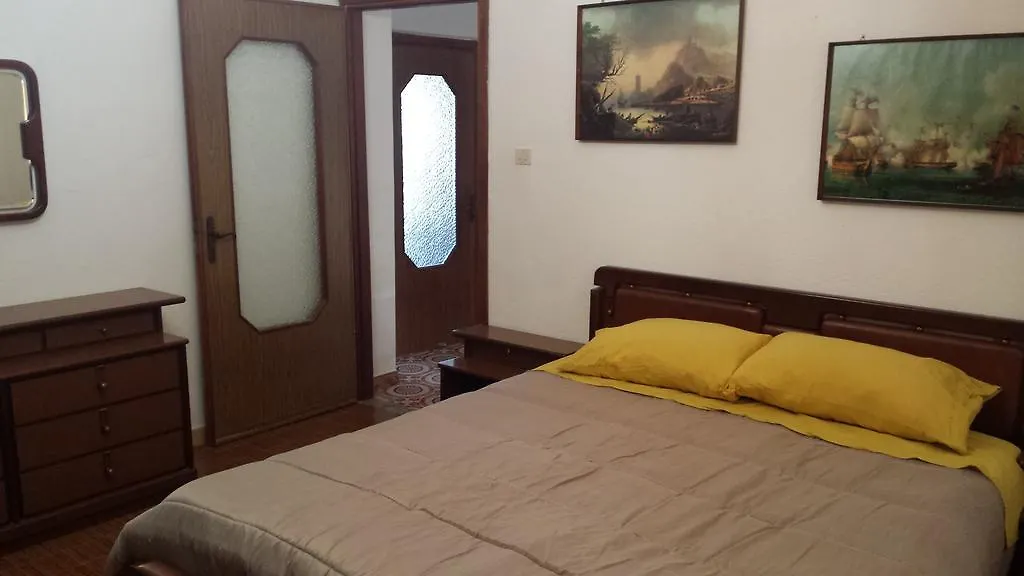 Casa Michele Apartment Pau