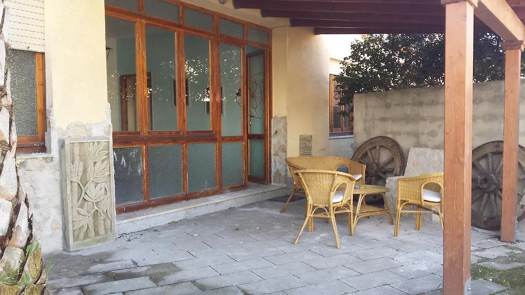 Casa Michele Apartment Pau